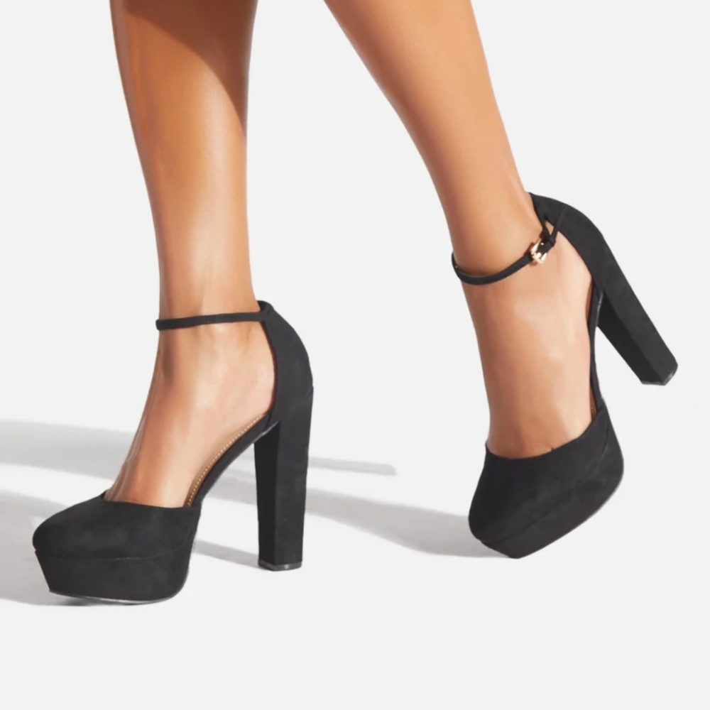 Round Toe Pump